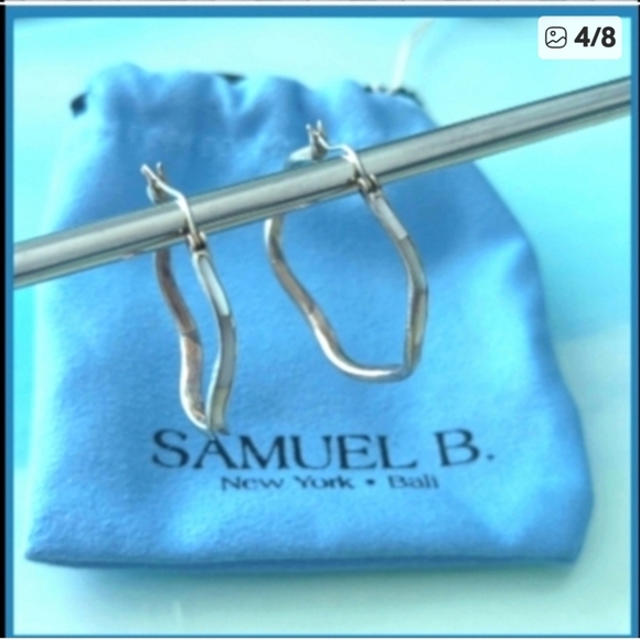 Samuel B. Jewelry - Samuel B Sterling WAVY 925 silver  mother of pearl 1.5 in. hoop earrings  Gift